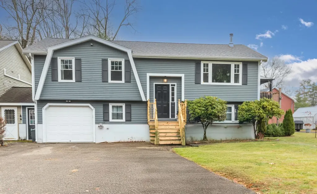 6 Kimberly Drive Seabrook NH 03874