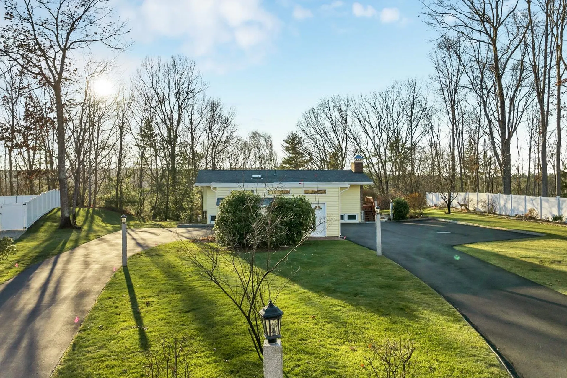 494 Woodlawn Ridge Road Pembroke NH 03275