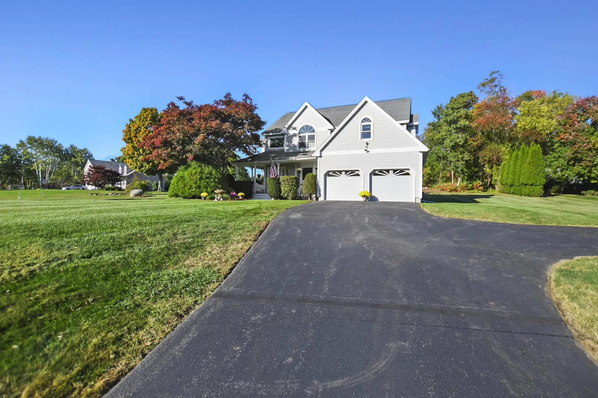 5 Longview Circle Pelham NH 03076