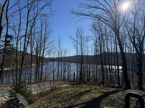 371 Vt Route 9 West Wilmington VT 05363