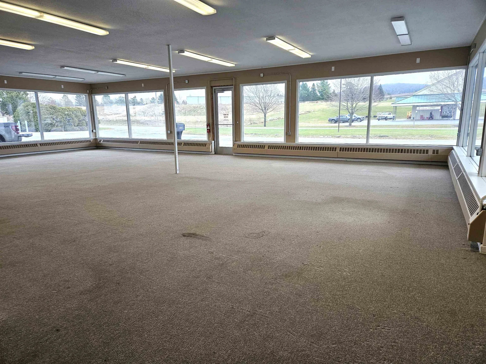 5016 Us Route 5 Derby VT 05829