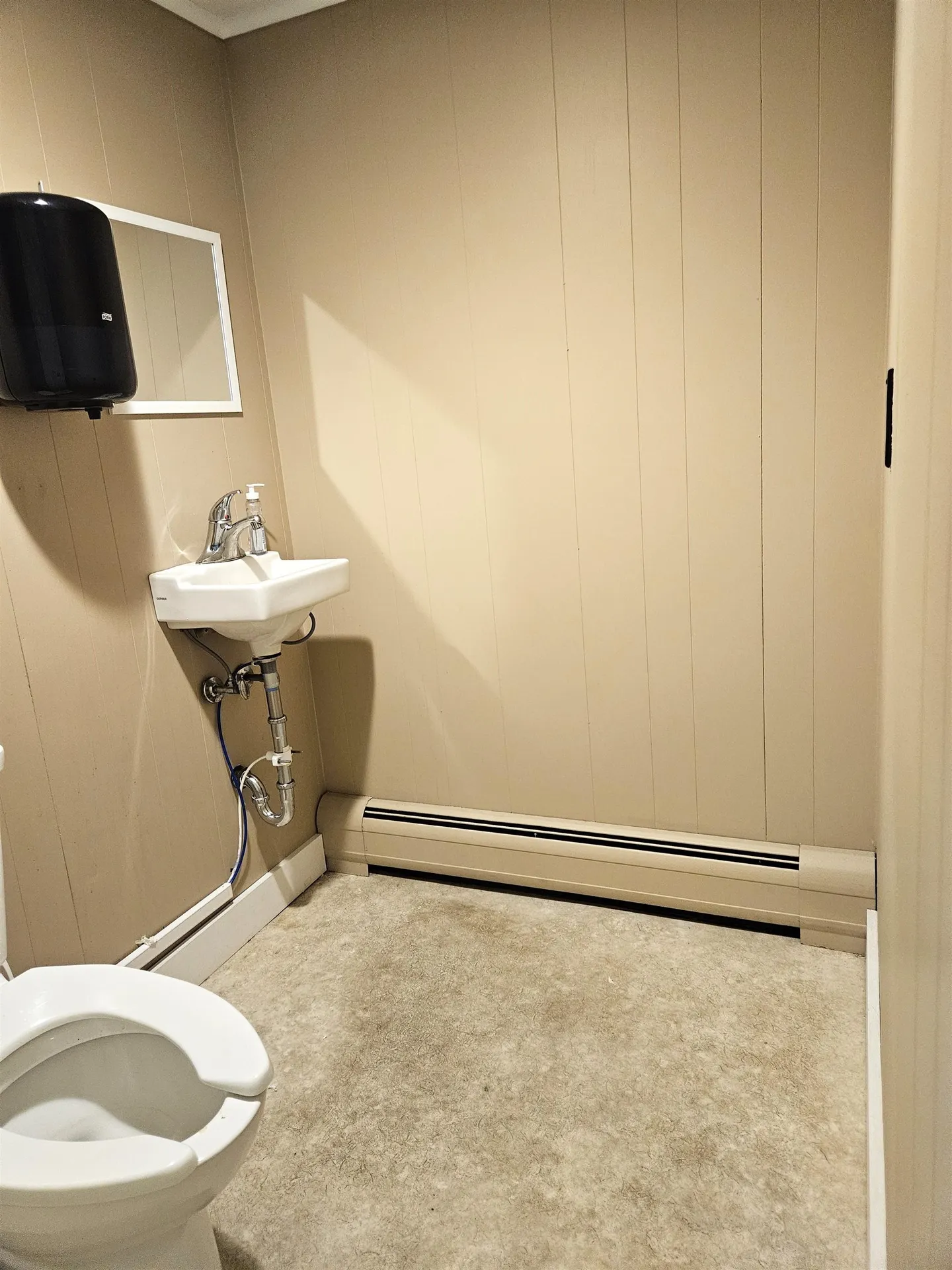 5016 Us Route 5 Derby VT 05829