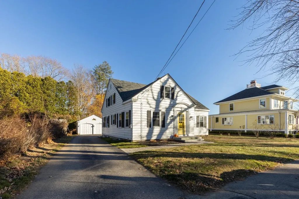 8 Towle Avenue Dover NH 03820