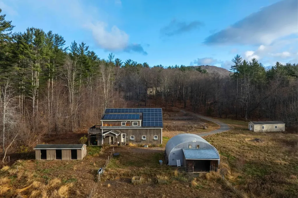 500 Hague Road Dummerston VT 05301