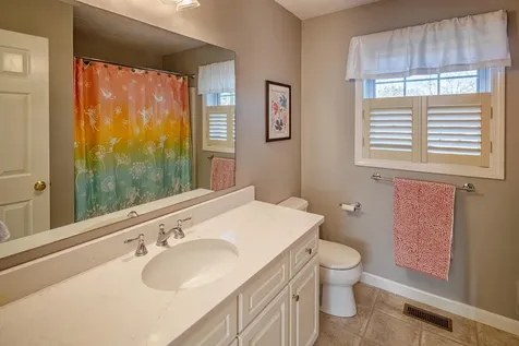 4 Aspen Drive Somersworth NH 03878