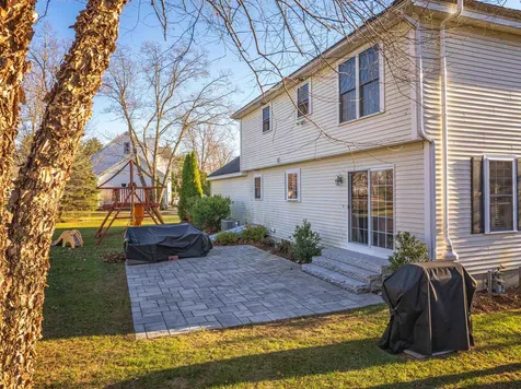 4 Aspen Drive Somersworth NH 03878