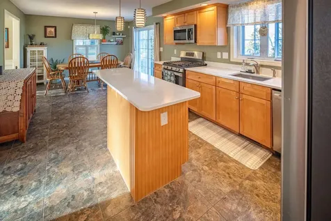 4 Aspen Drive Somersworth NH 03878