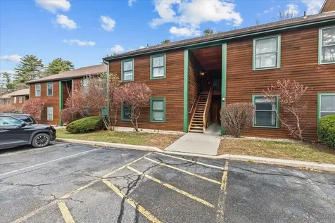 25 Bay Crest Drive South Burlington VT 05403