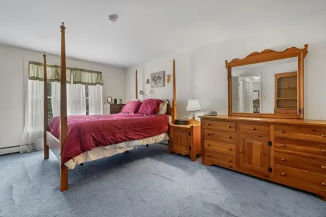 5 Autumn Drive Concord NH 03301