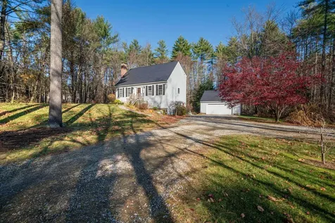 5 Autumn Drive Concord NH 03301