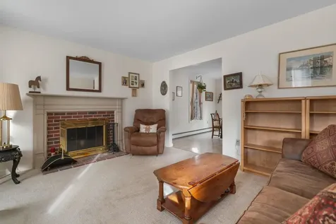 5 Autumn Drive Concord NH 03301