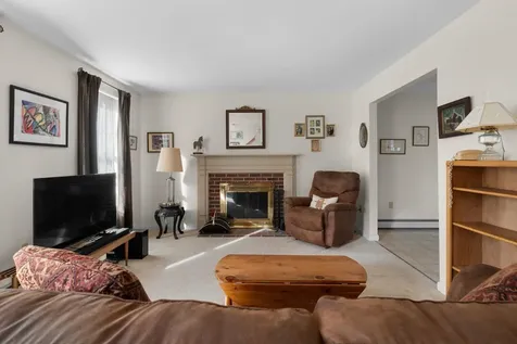 5 Autumn Drive Concord NH 03301