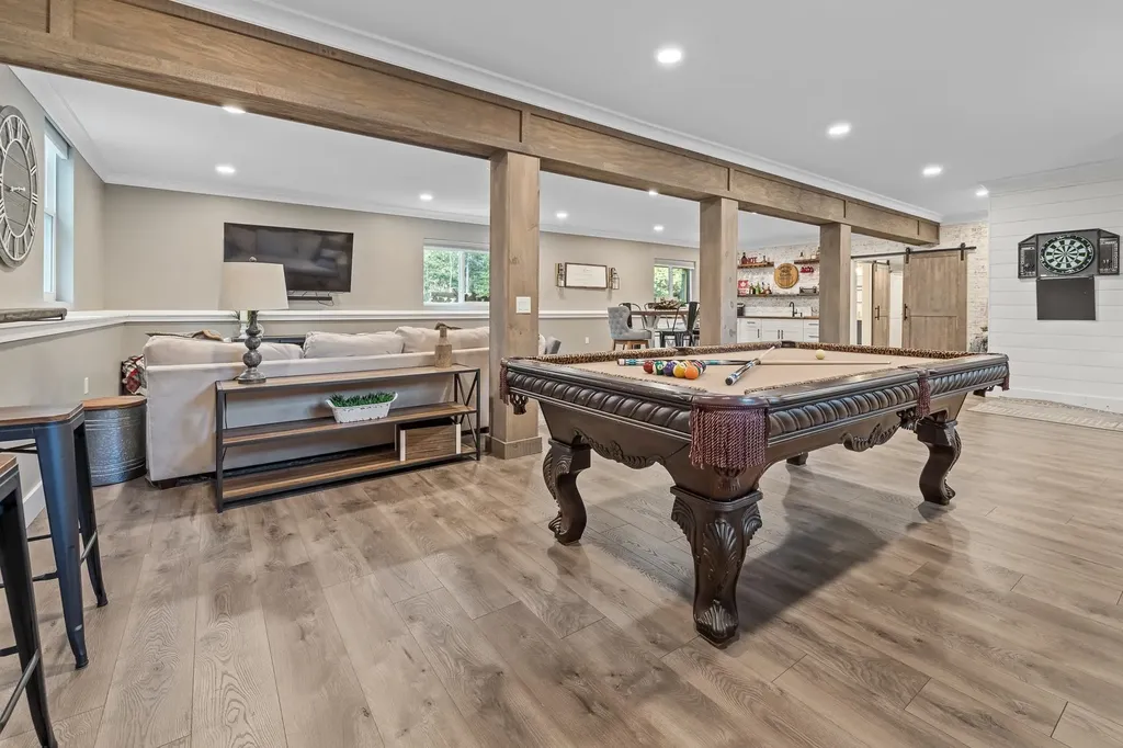 21 Avery Road Sunapee NH 03782