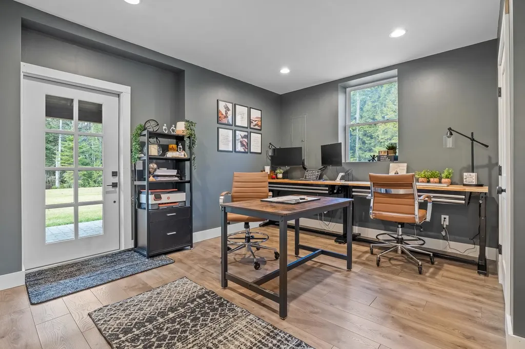 21 Avery Road Sunapee NH 03782