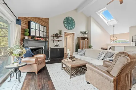 21 Avery Road Sunapee NH 03782