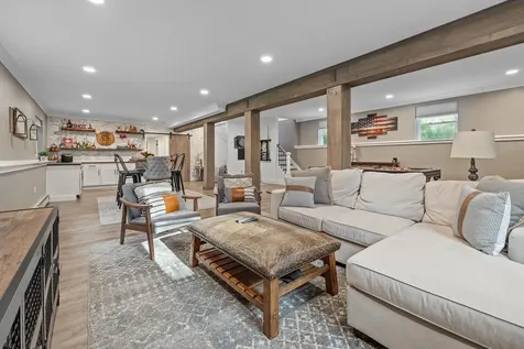 21 Avery Road Sunapee NH 03782