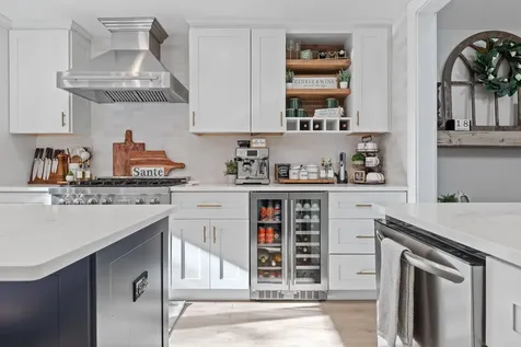 21 Avery Road Sunapee NH 03782