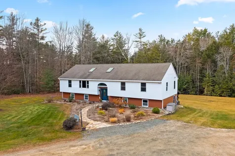 21 Avery Road Sunapee NH 03782