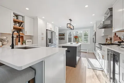 21 Avery Road Sunapee NH 03782