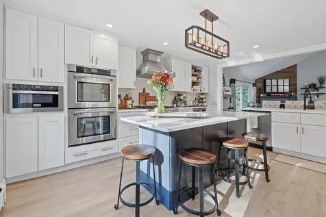 21 Avery Road Sunapee NH 03782