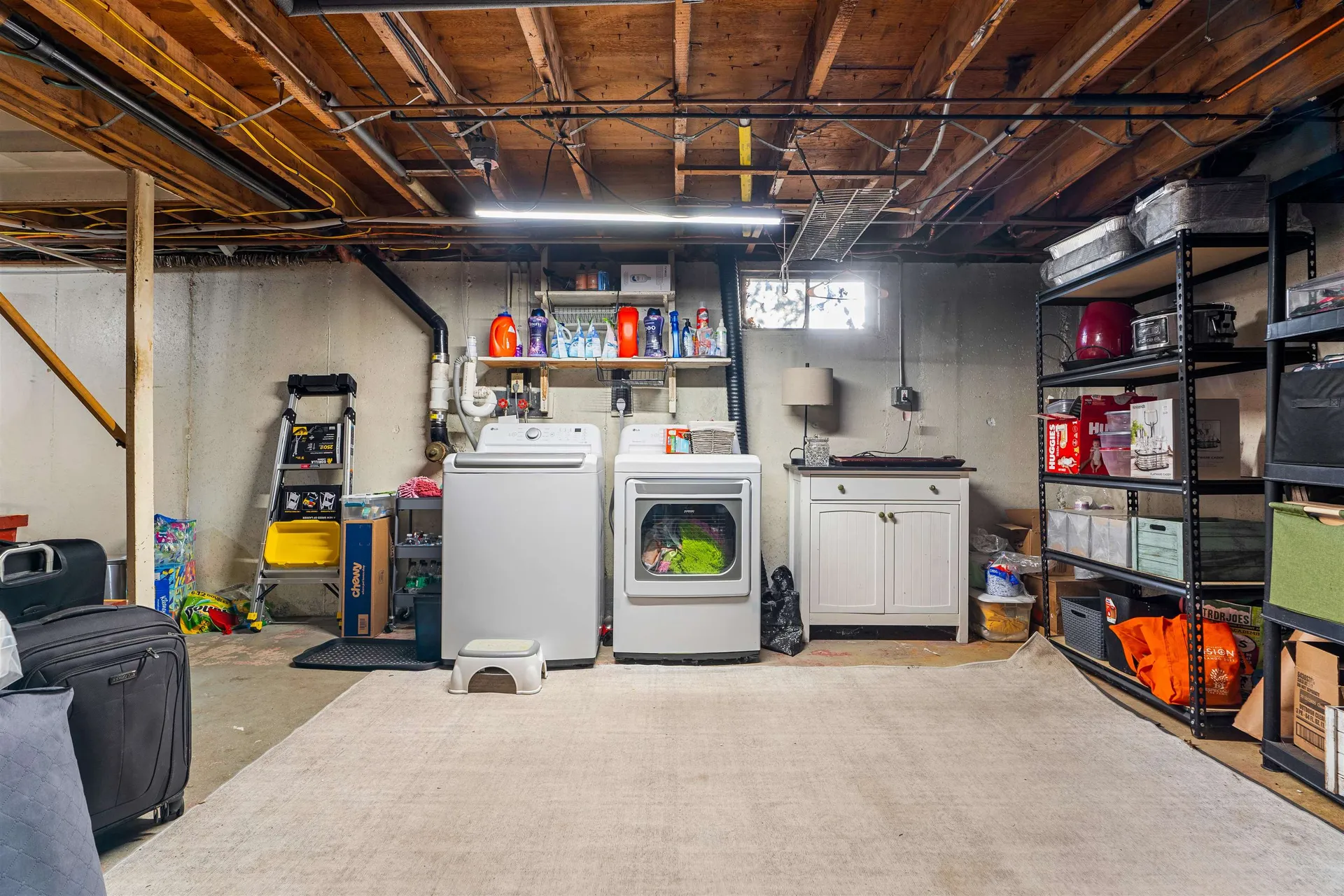 4 King George Drive Londonderry NH 03053