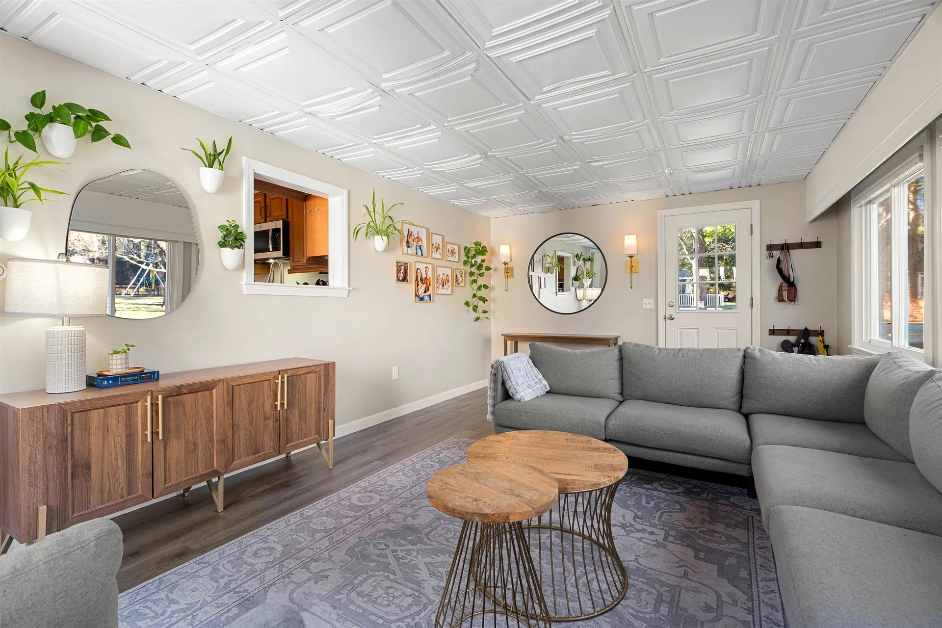 4 King George Drive Londonderry NH 03053