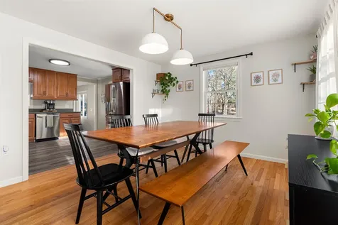 4 King George Drive Londonderry NH 03053