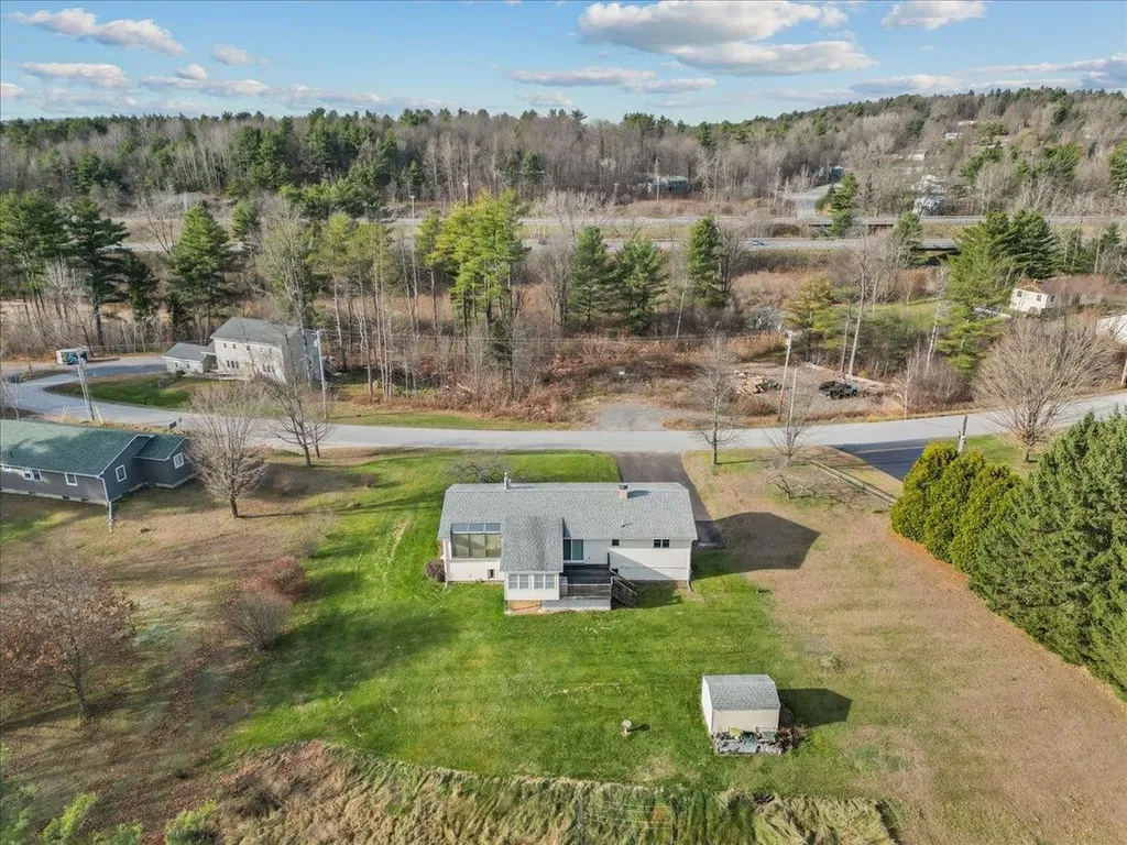 93 Old Stage Road Georgia VT 05468