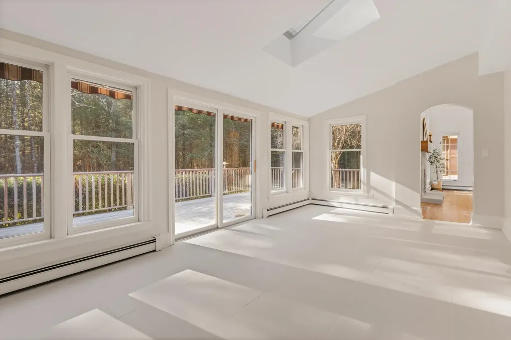 125 Woods Run Rollinsford NH 03869