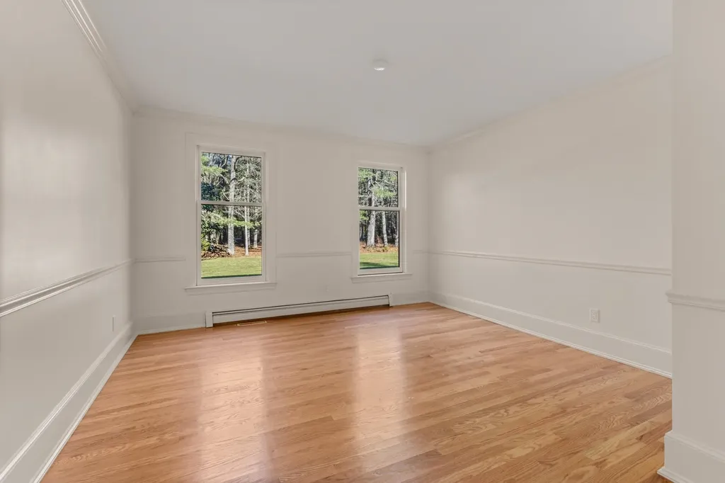 125 Woods Run Rollinsford NH 03869