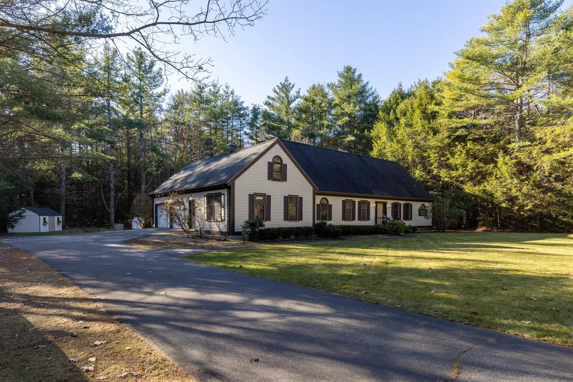 125 Woods Run Rollinsford NH 03869