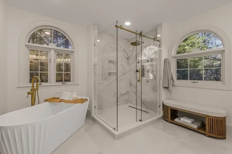 125 Woods Run Rollinsford NH 03869