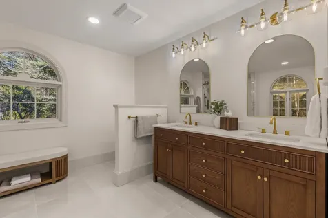 125 Woods Run Rollinsford NH 03869