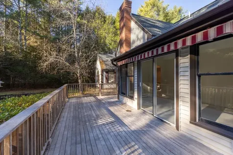 125 Woods Run Rollinsford NH 03869