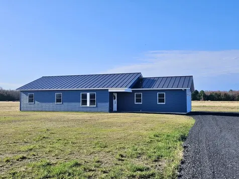 585 New Road Isle La Motte VT 05463
