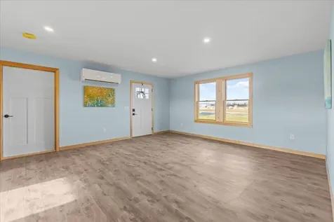 585 New Road Isle La Motte VT 05463