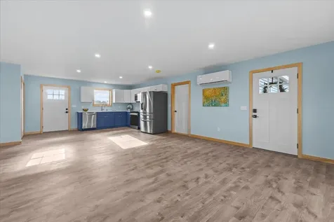 585 New Road Isle La Motte VT 05463