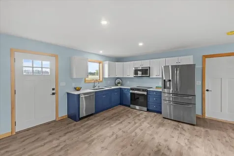 585 New Road Isle La Motte VT 05463