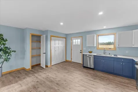 585 New Road Isle La Motte VT 05463