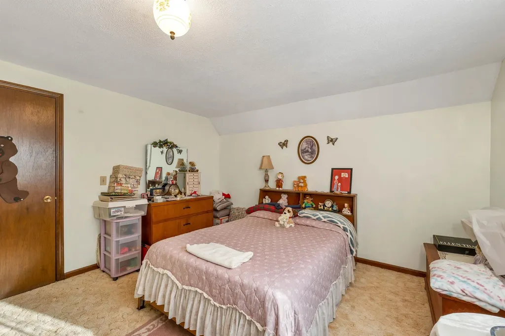 236 Mallego Road Barrington NH 03825