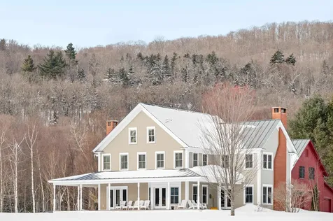 2455 West Hill Road Stowe VT 05672