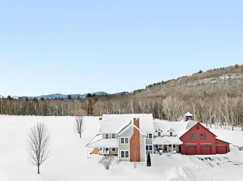 2455 West Hill Road Stowe VT 05672