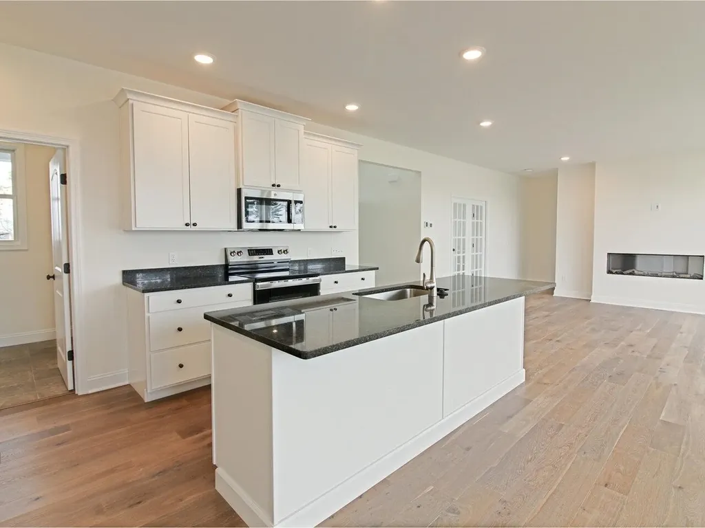 173 Leo Lane South Burlington VT 05403