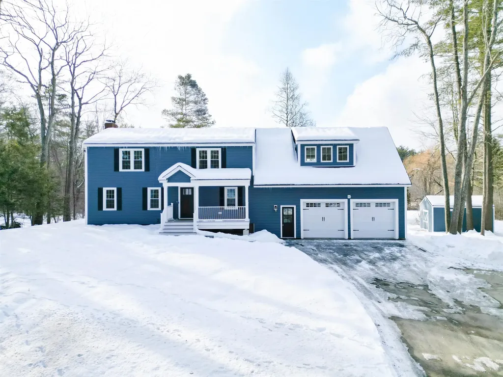 8 Meserve Road Durham NH 03824