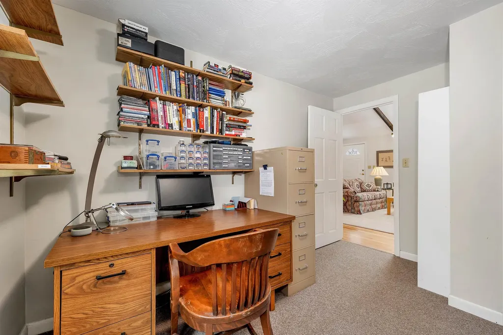 13 Park Street Windham NH 03087