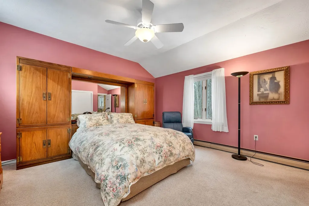 13 Park Street Windham NH 03087