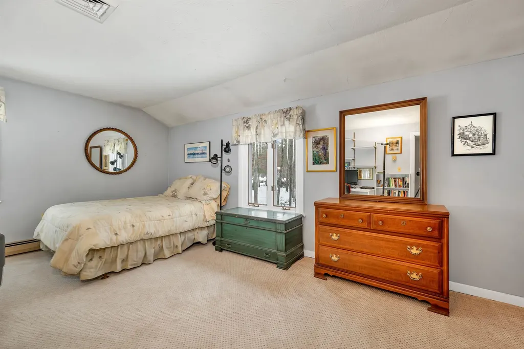 13 Park Street Windham NH 03087