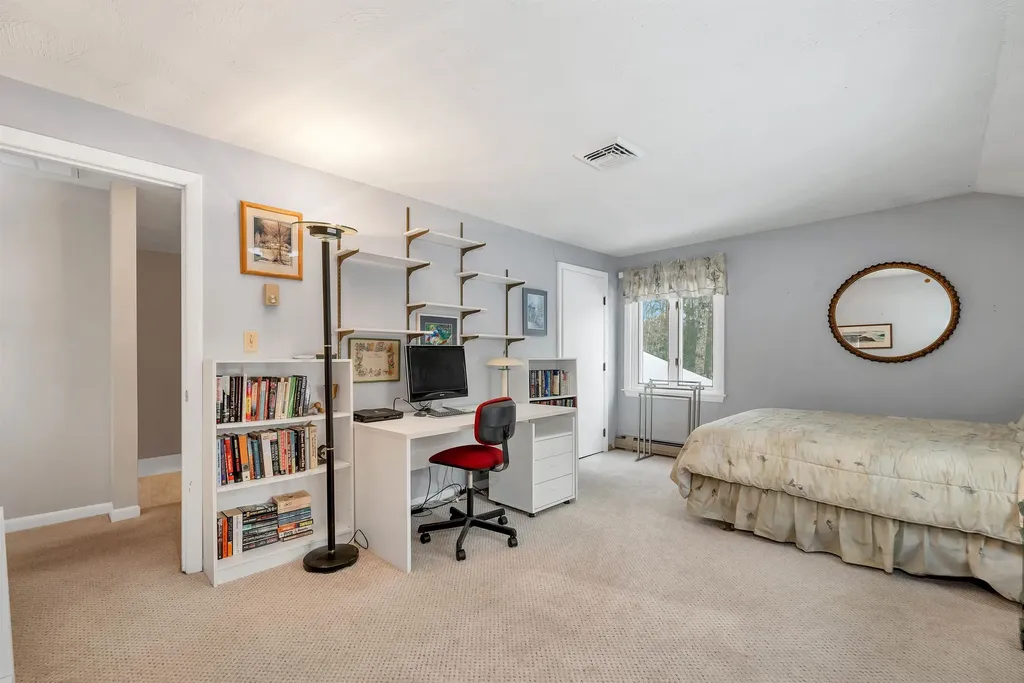 13 Park Street Windham NH 03087