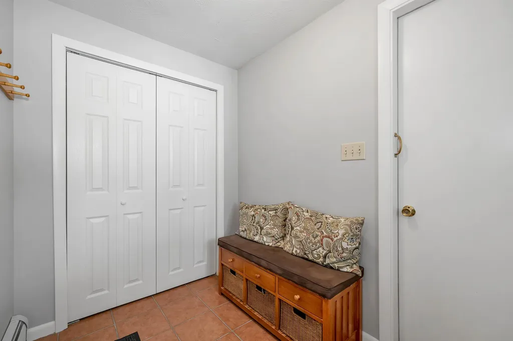 13 Park Street Windham NH 03087