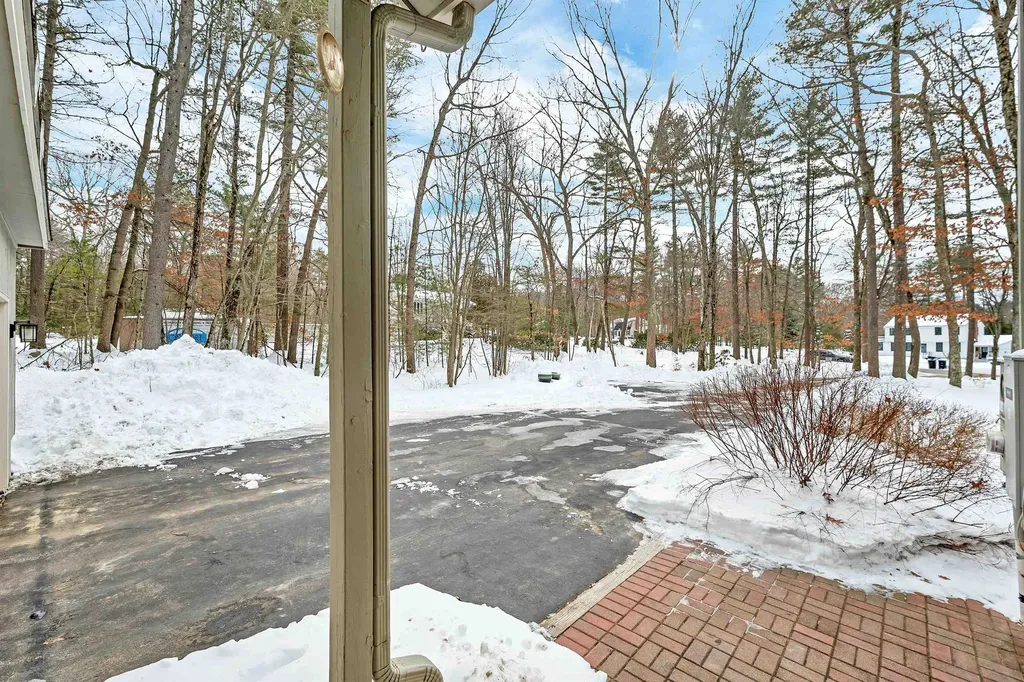 13 Park Street Windham NH 03087